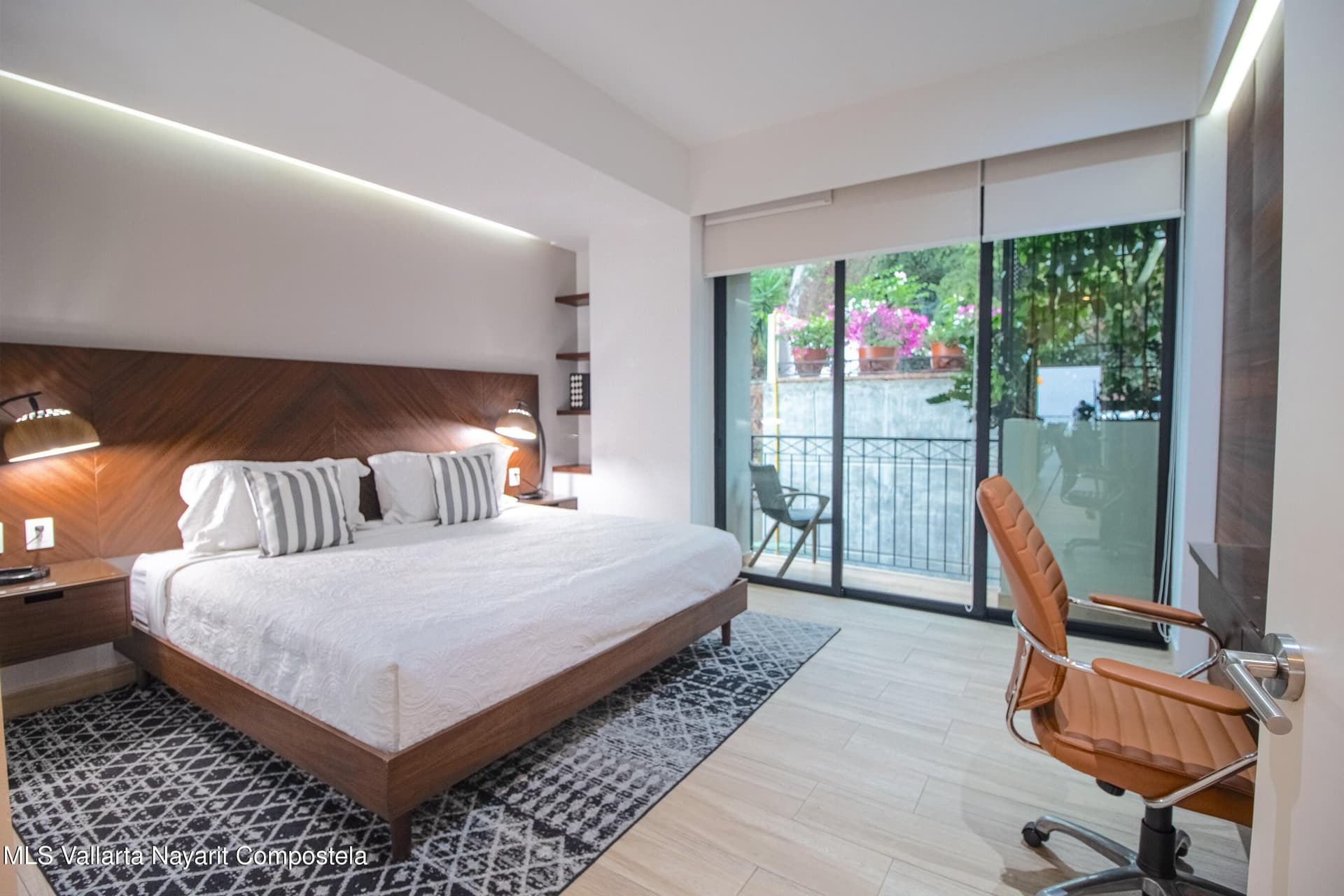 Lofts Los Delfines 7