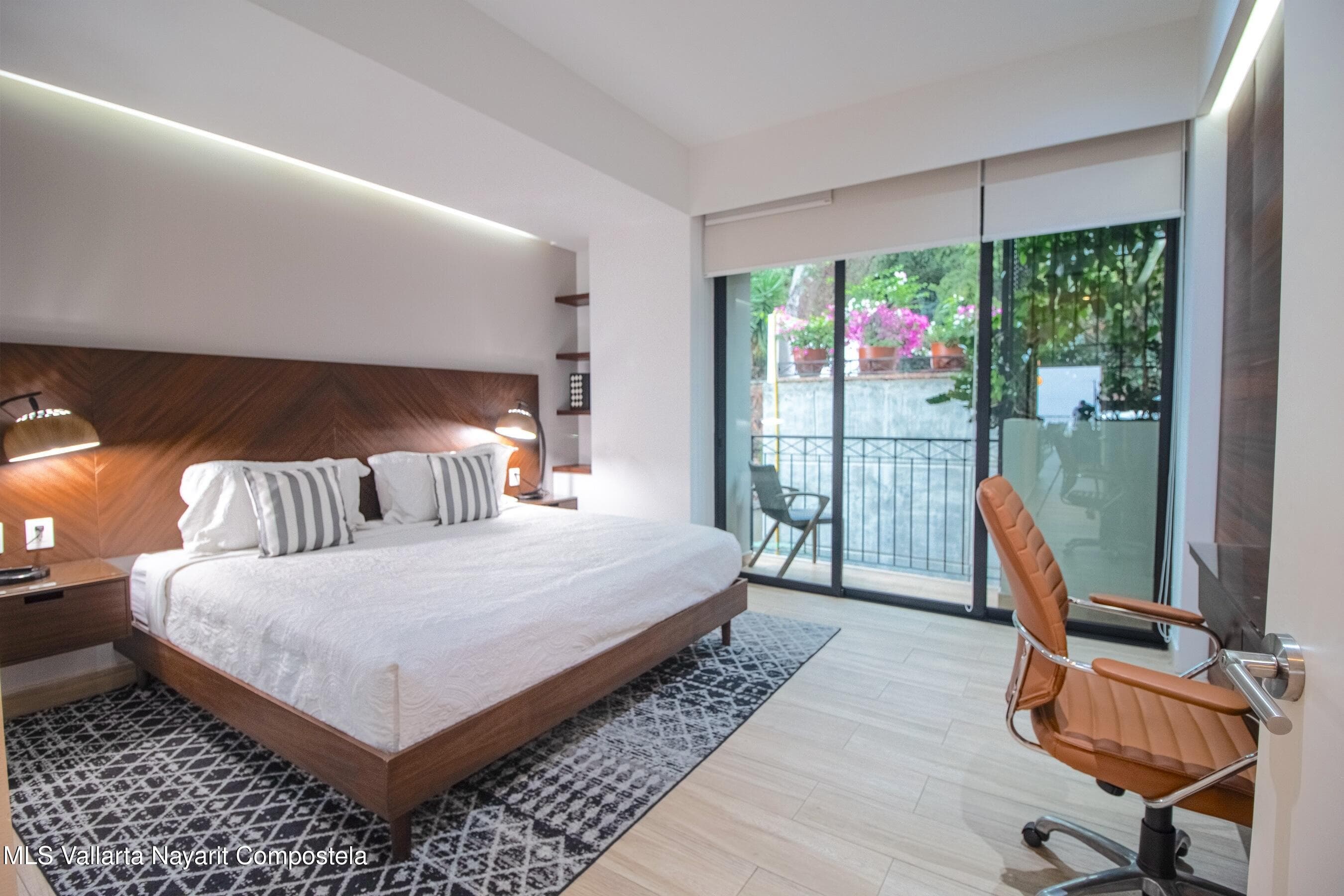 Lofts Los Delfines 7