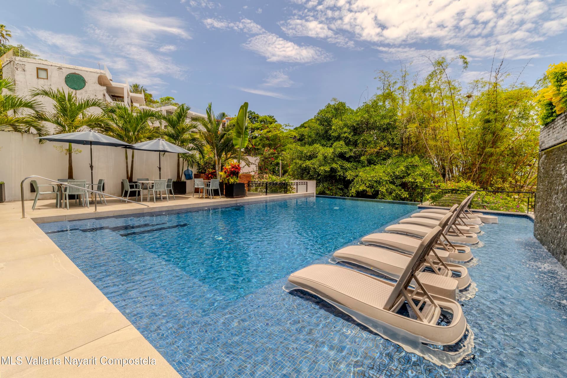 Lofts Los Delfines 14