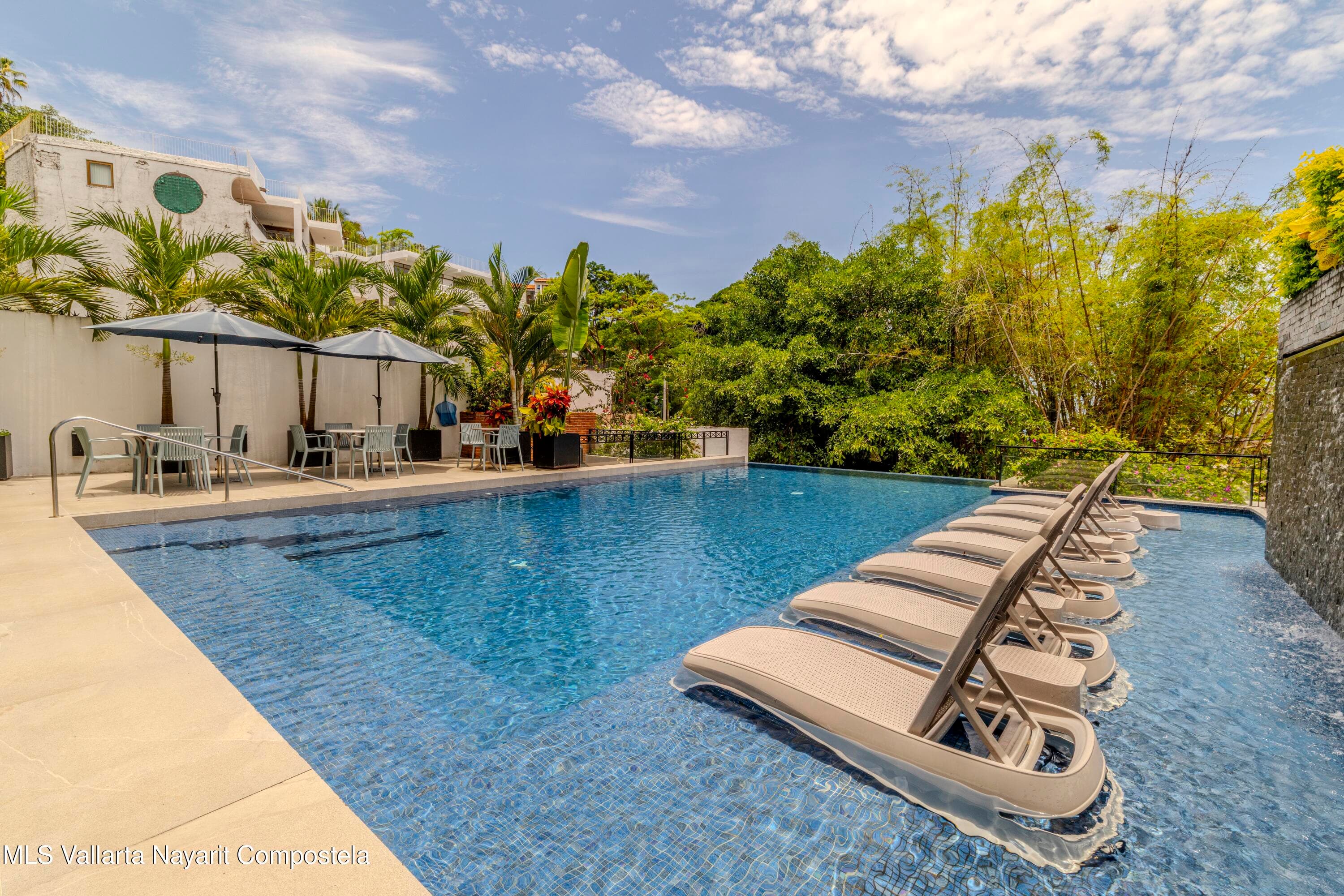 Lofts Los Delfines 14