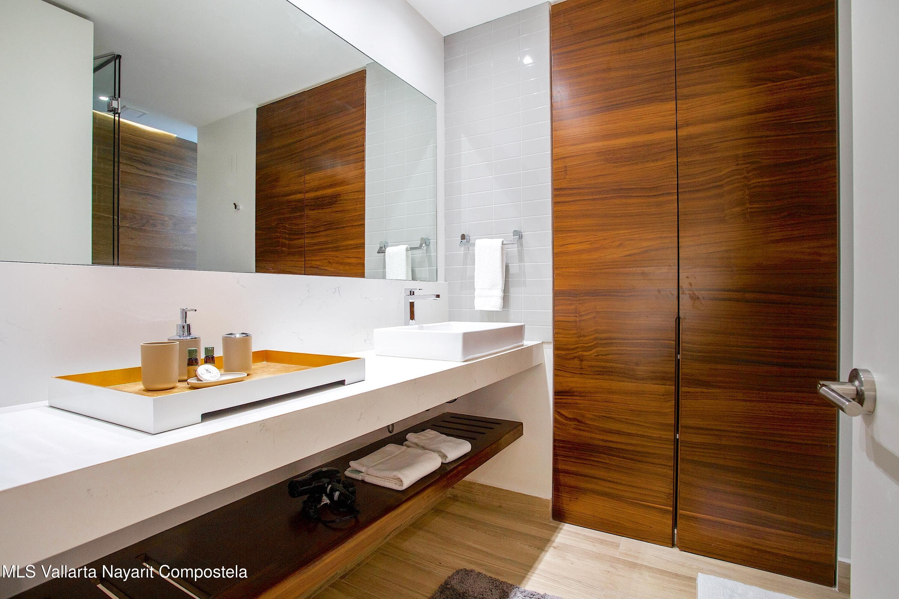 Lofts Los Delfines 10