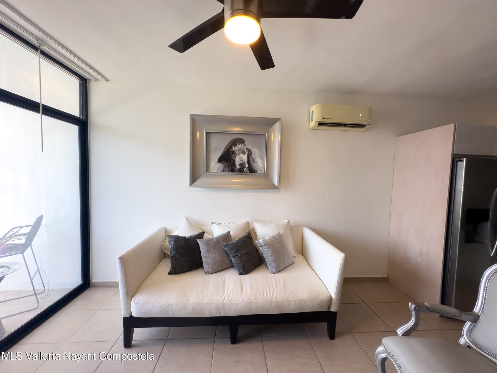 447 Avenida Mezquite 9