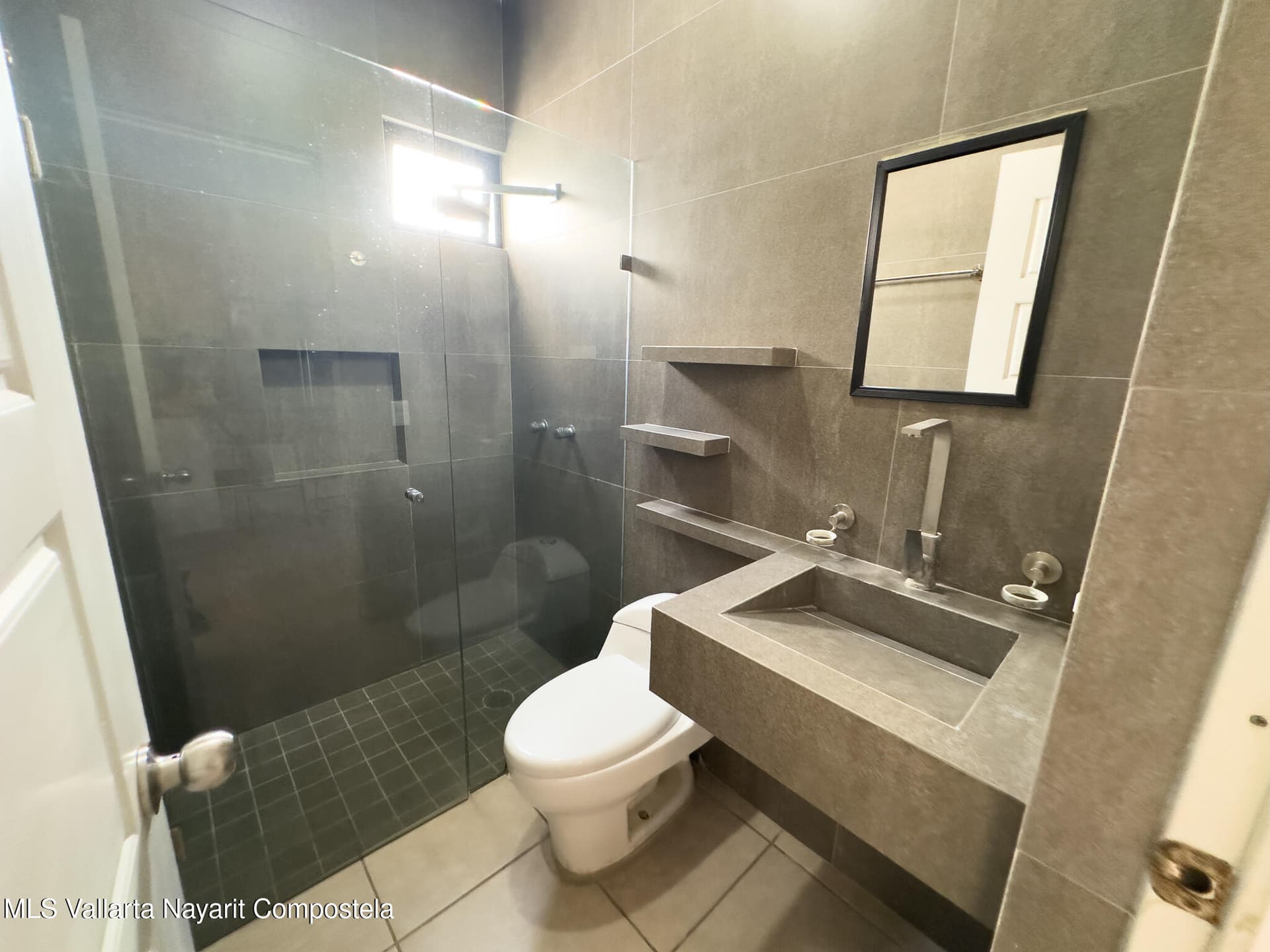 447 Avenida Mezquite 20