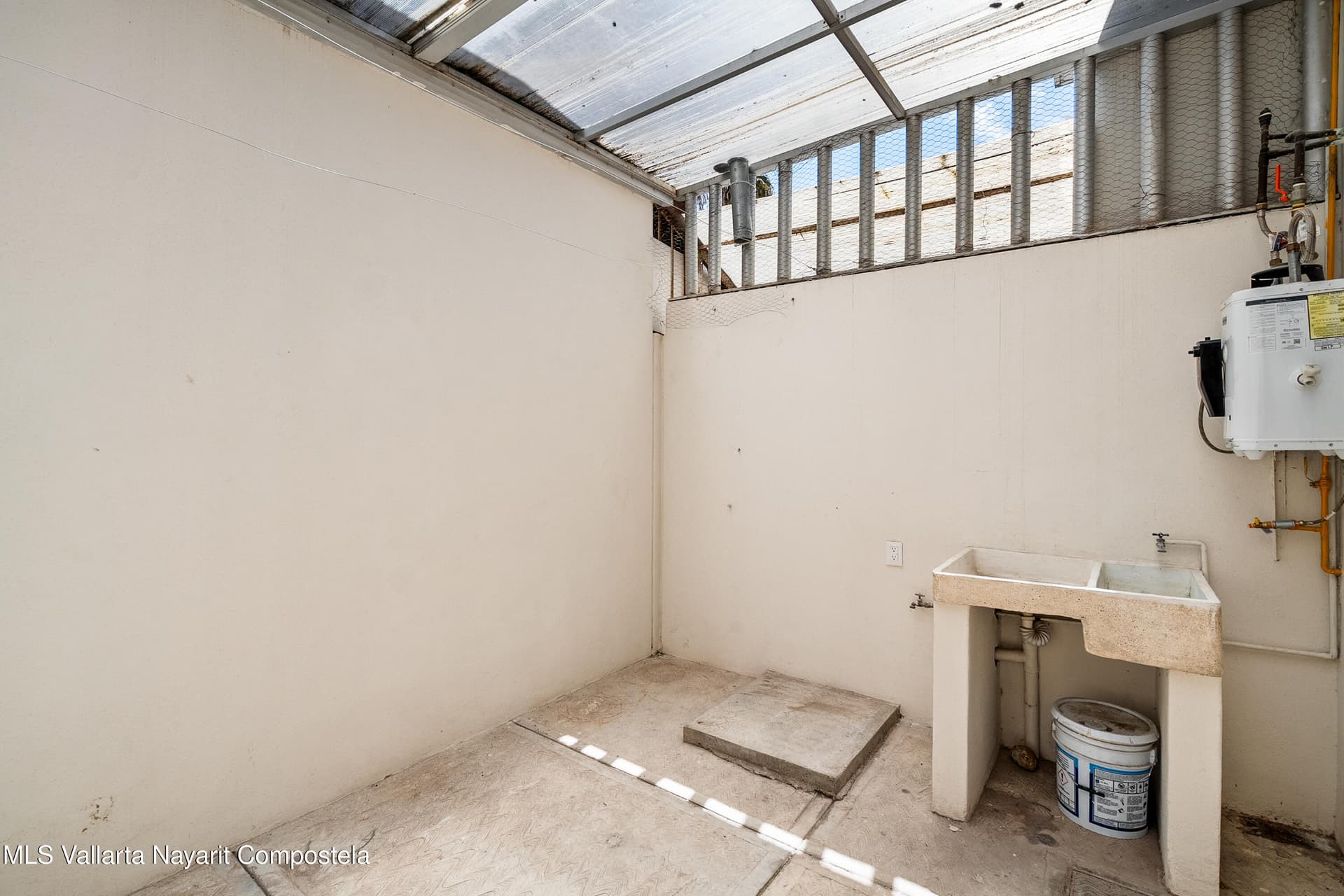 190B Nicolas Bravo, Casa 3 13
