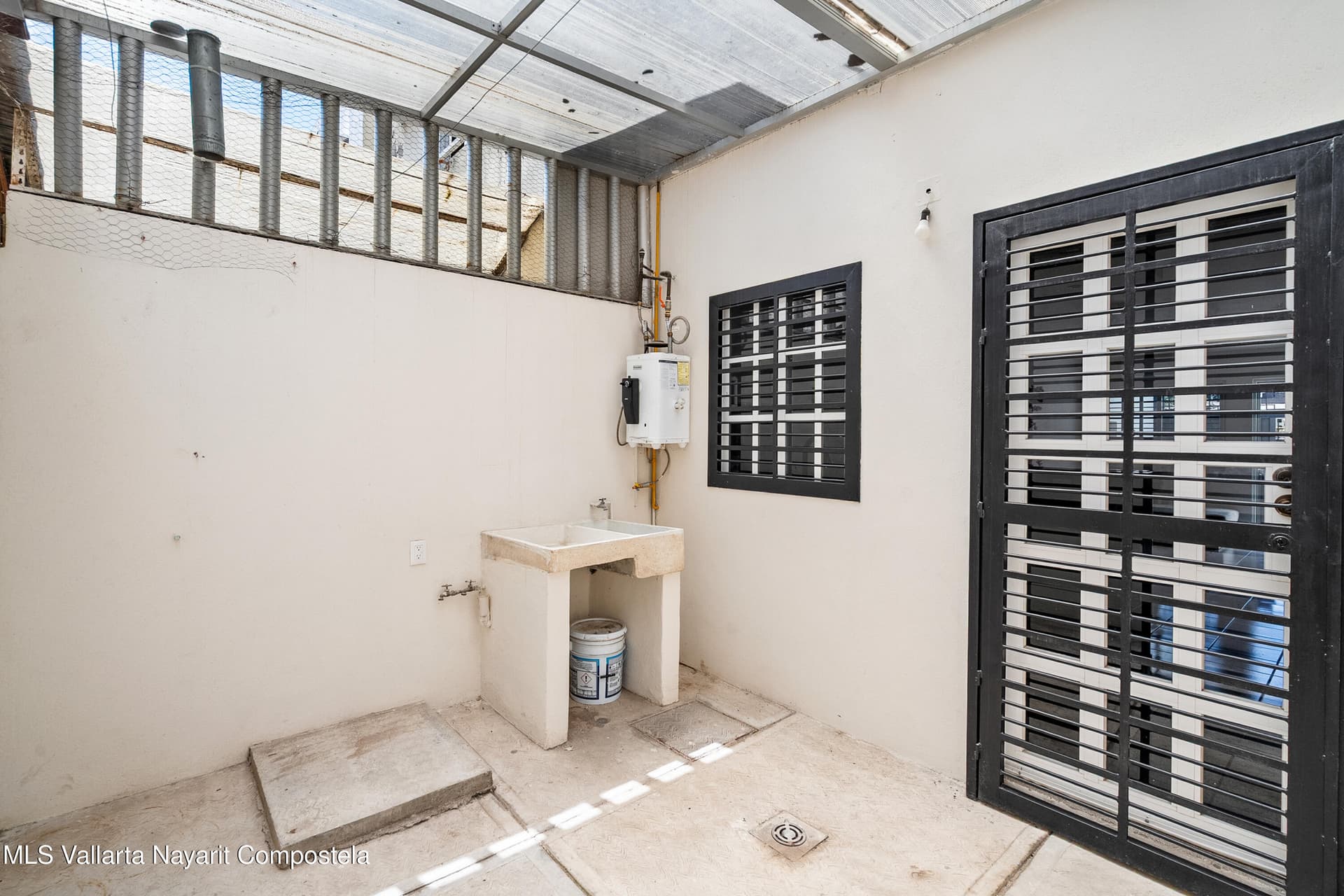 190B Nicolas Bravo, Casa 3 14
