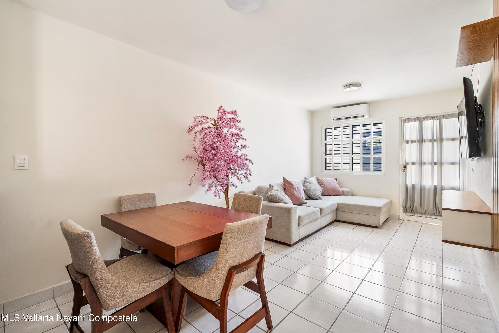 190B Nicolas Bravo, Casa 3 7