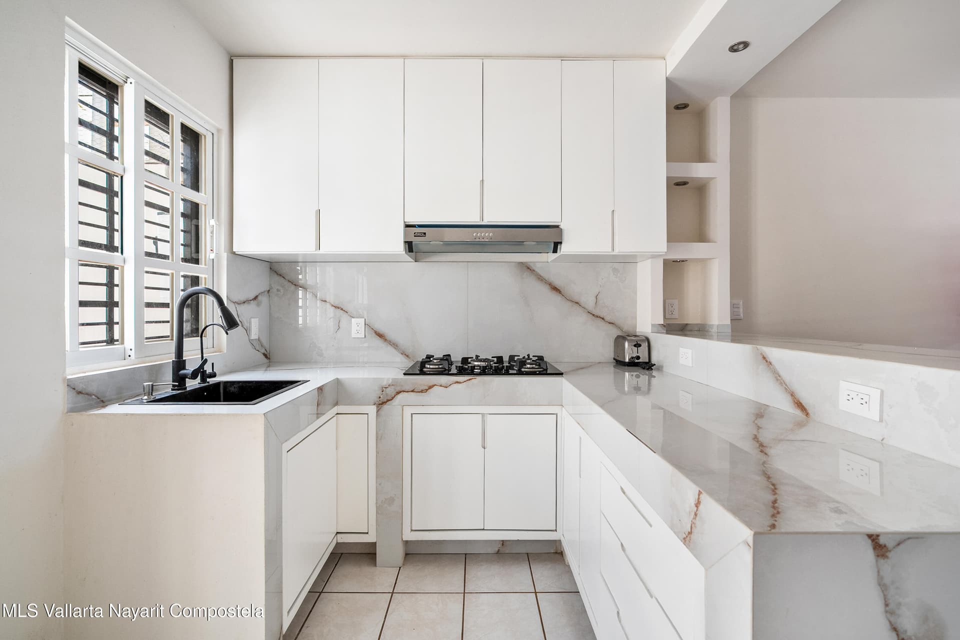 190B Nicolas Bravo, Casa 3 11