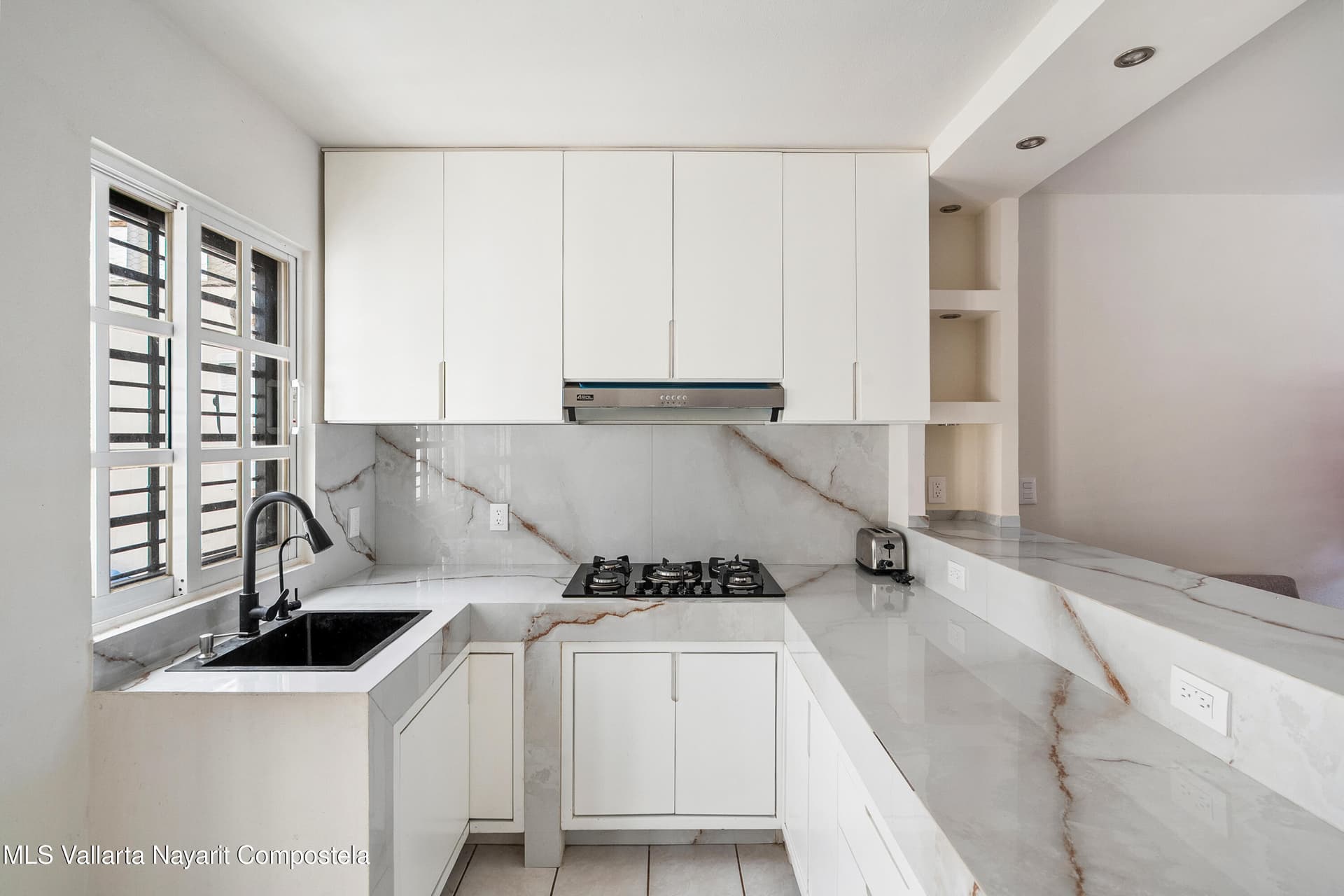 190B Nicolas Bravo, Casa 3 10