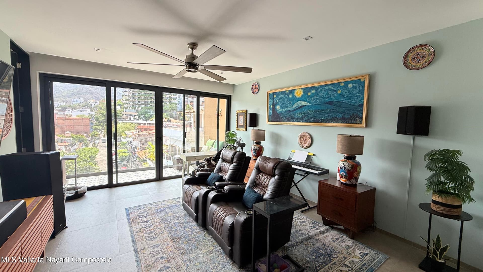 105 Sail View 2
