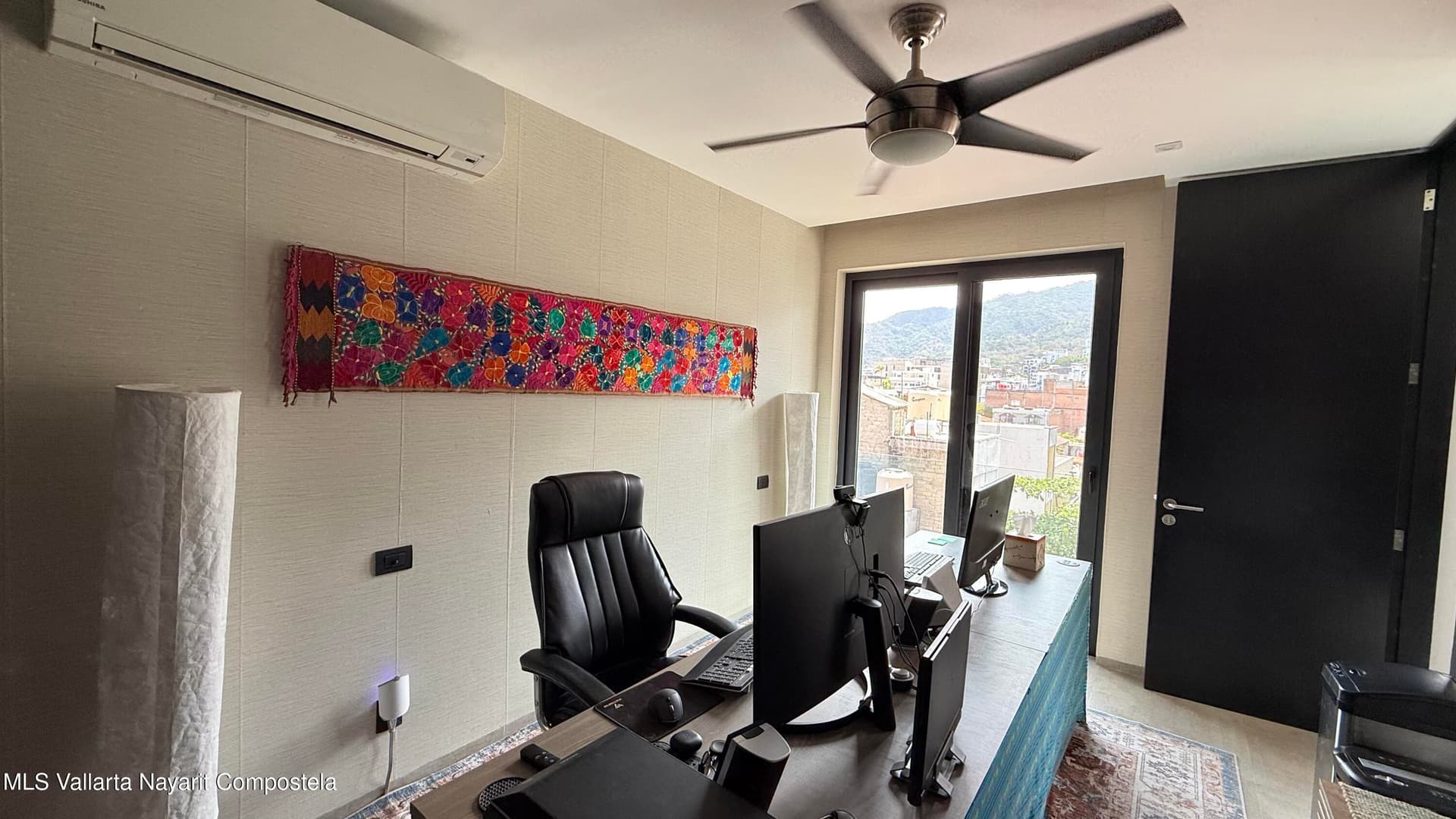 105 Sail View 9