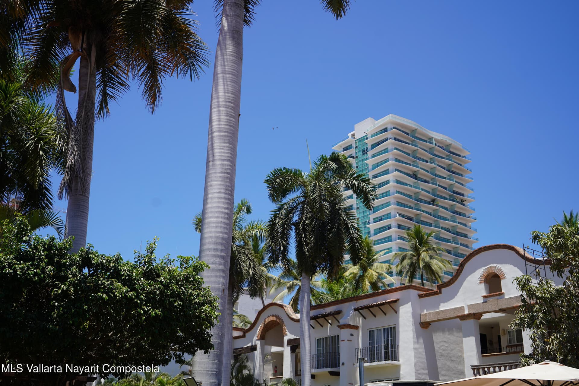 Krystal Vallarta 26