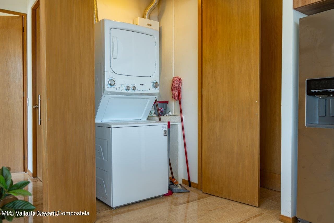 Koralion Living 8