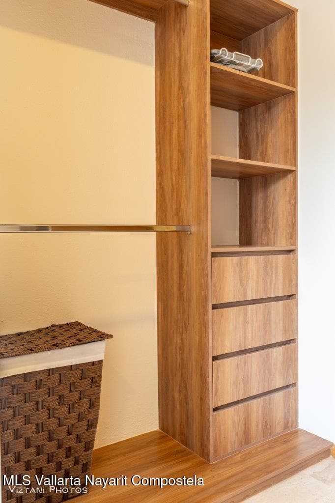 Koralion Living 12