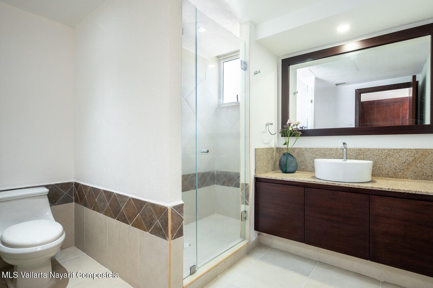 Grand Venetian 11