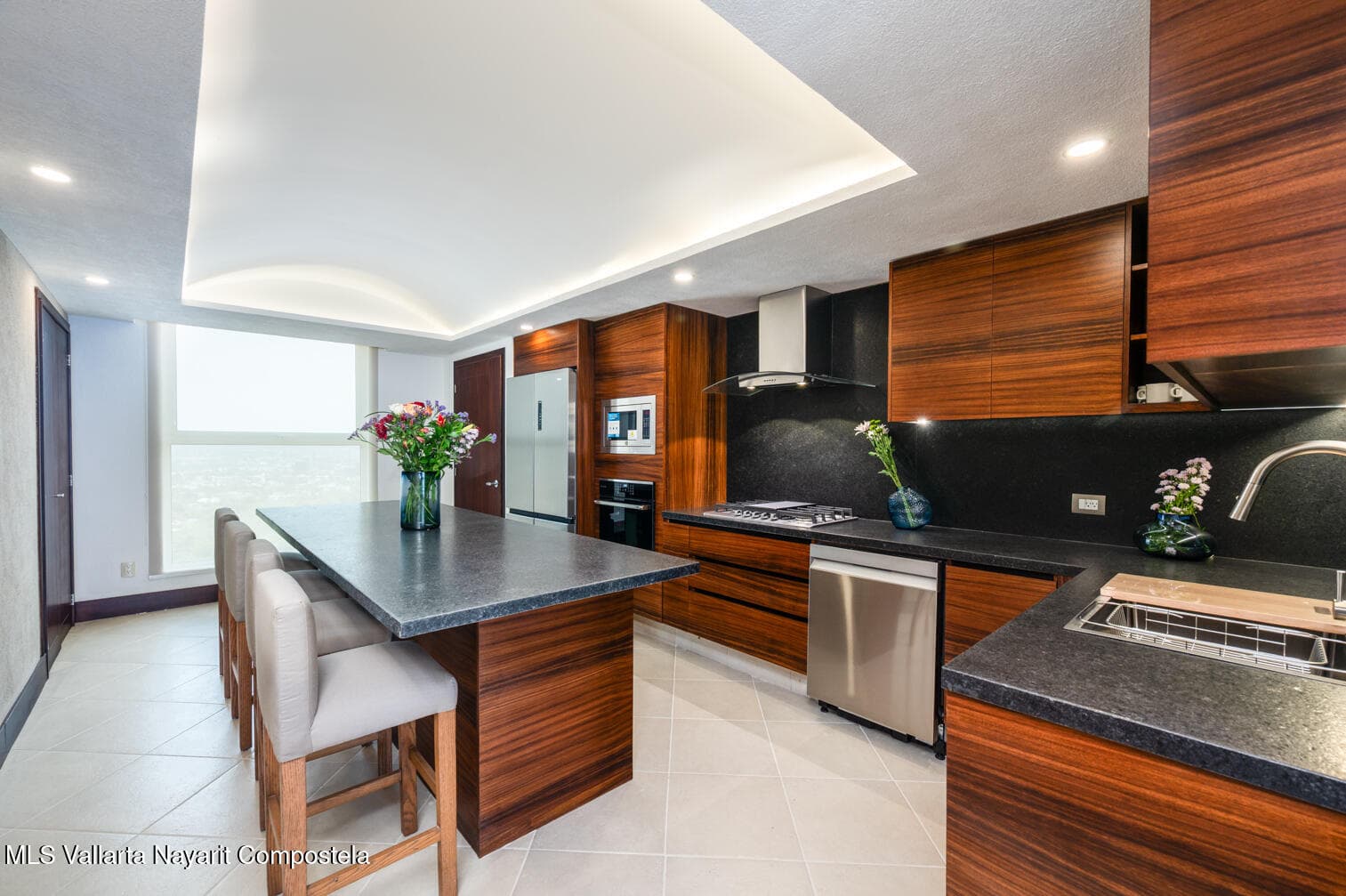 Grand Venetian 29