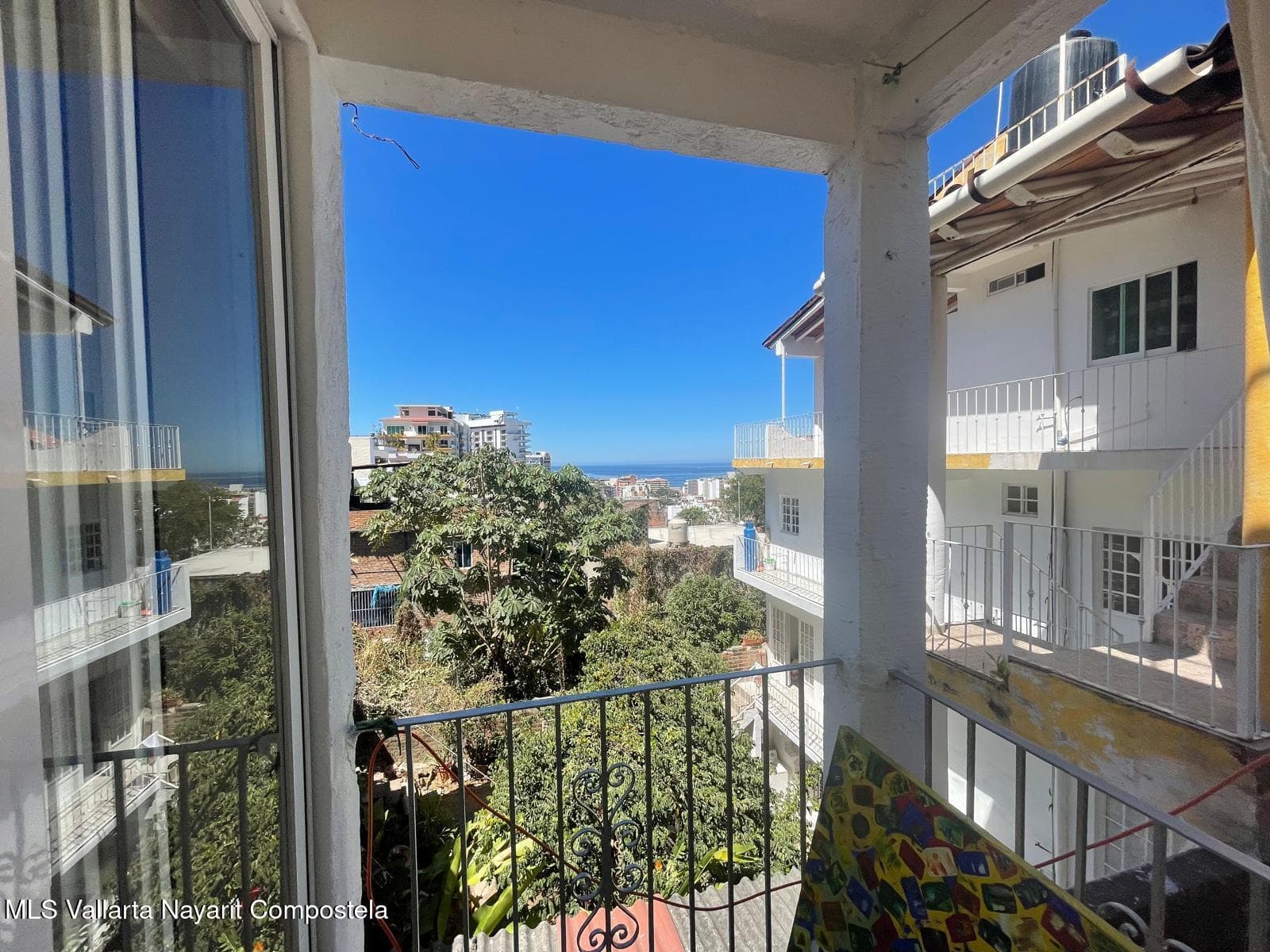 458 Naranjo 26