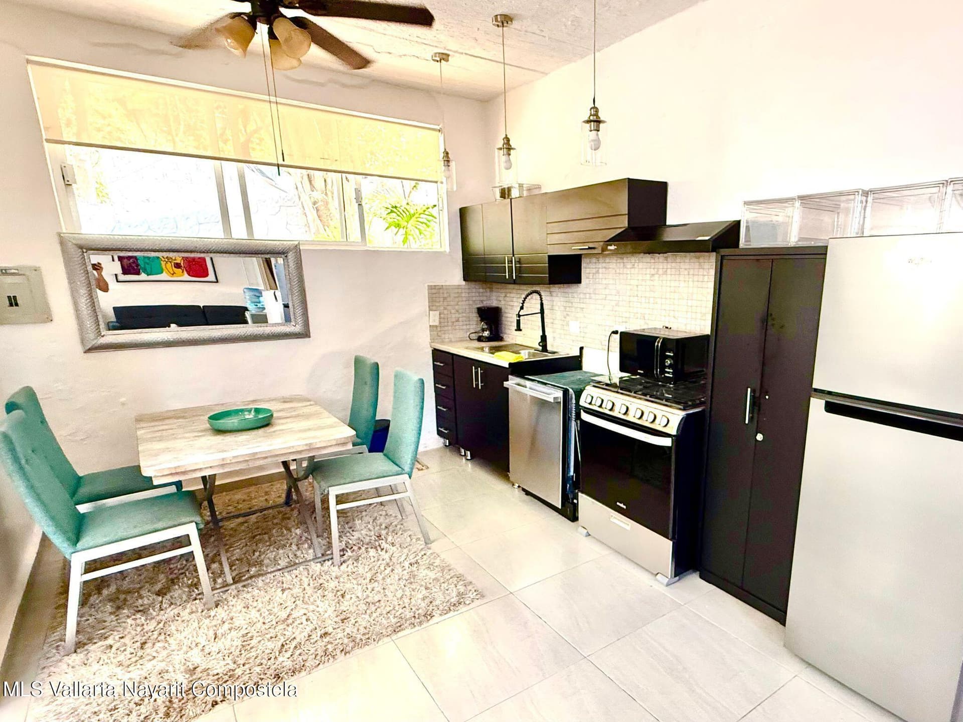 458 Naranjo 36