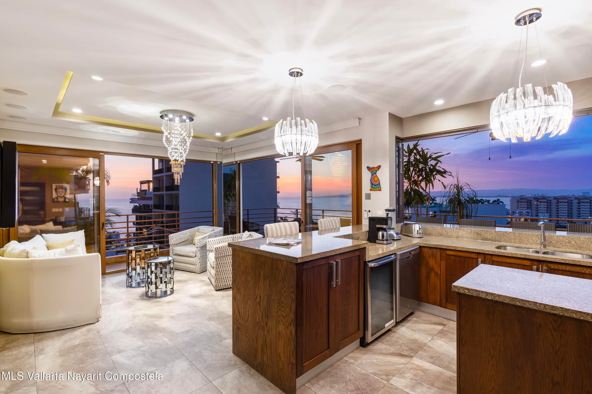 Residences by Pinnacle 27