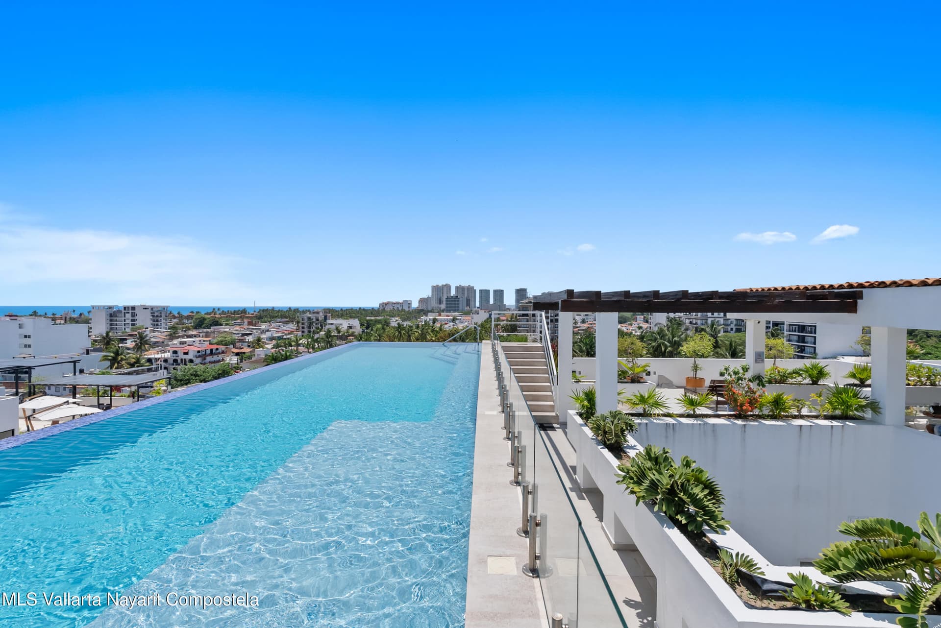319 Palm Springs 21