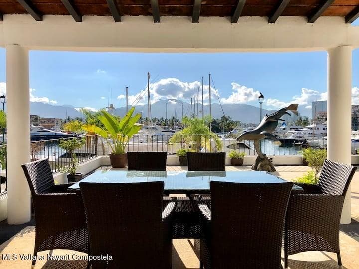 Royal Pacific Yacht Club