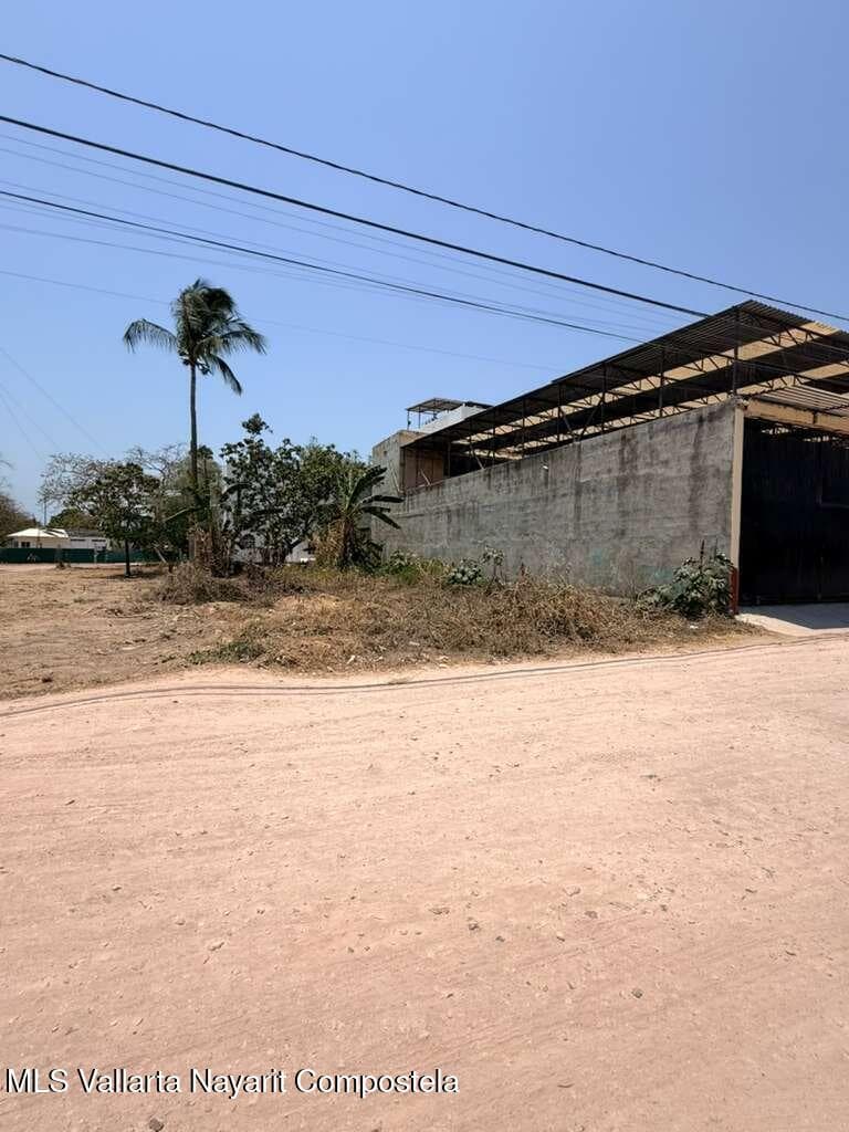 S/N AV. DE LAS CASCADAS 3