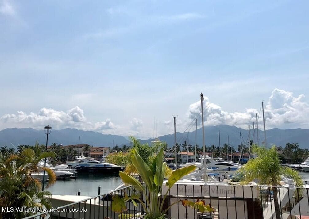Royal Pacific Yacht Club 15