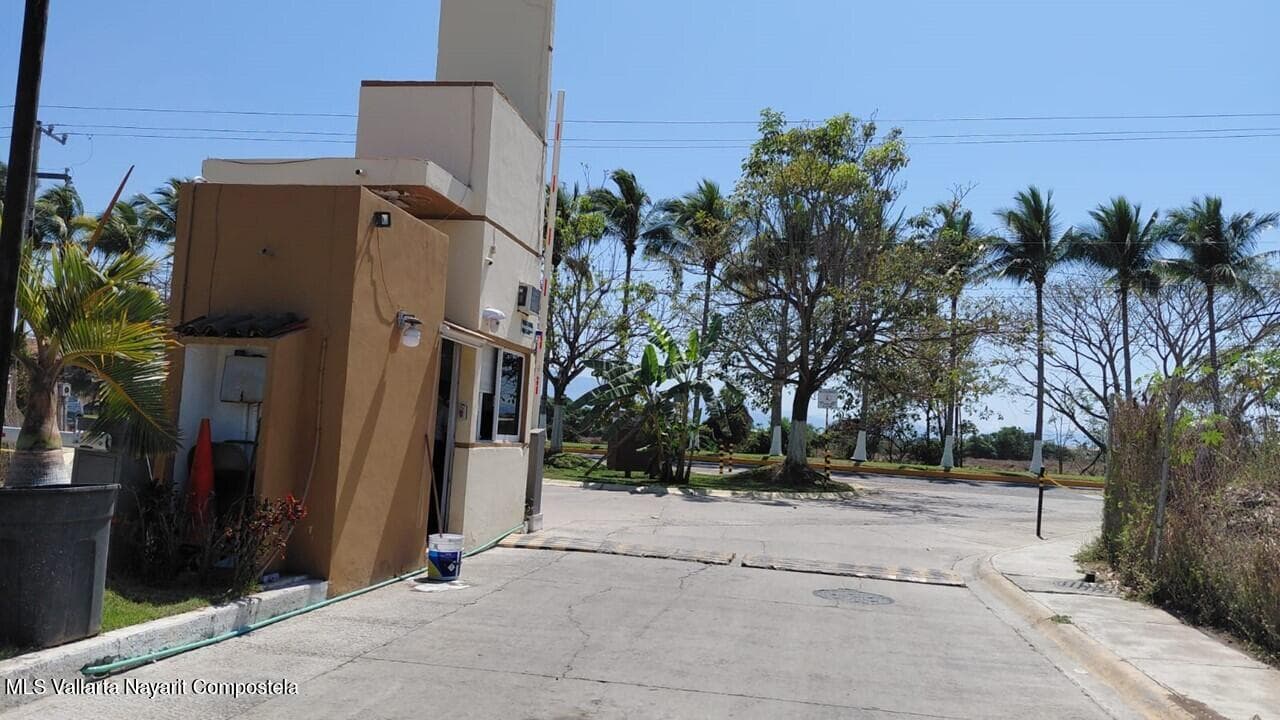 Rinconada Banderas 28