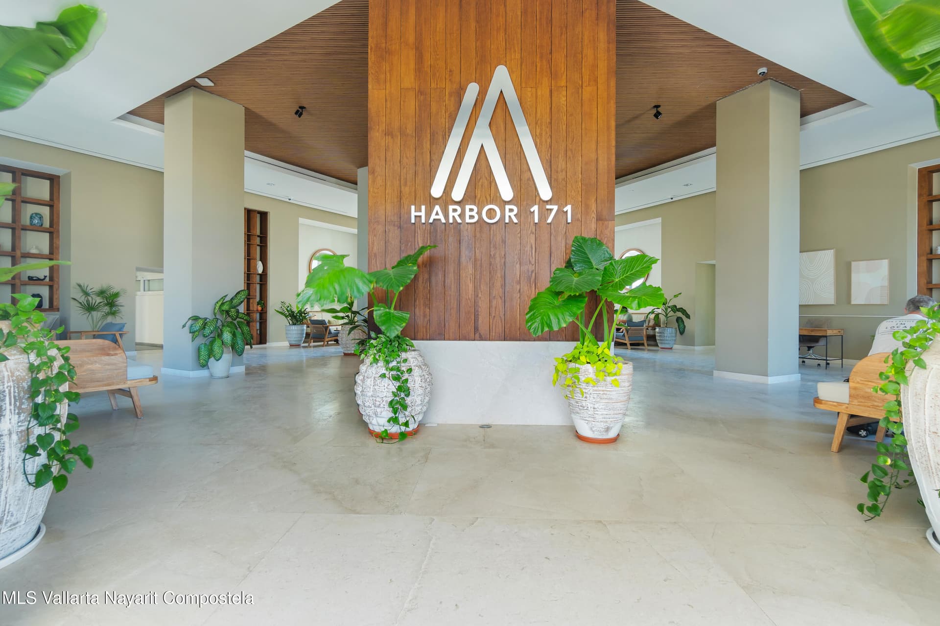 Harbor 171 20