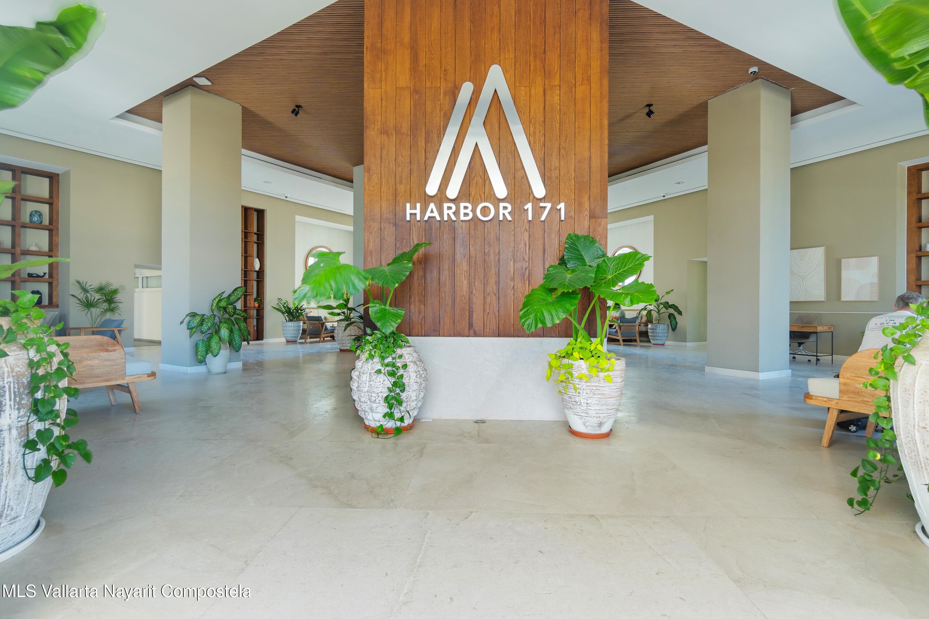 Harbor 171 20