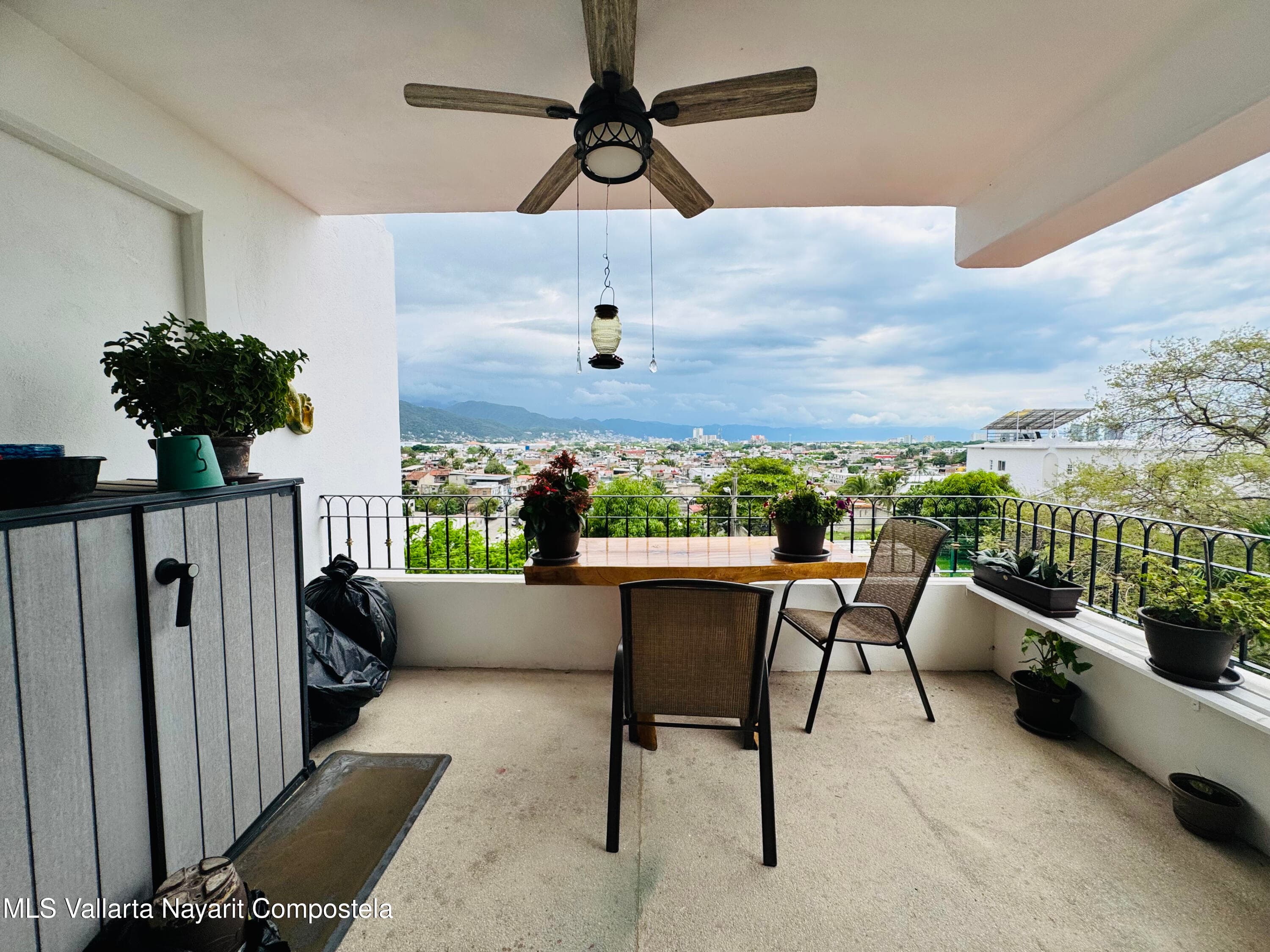 549 Miramar 5