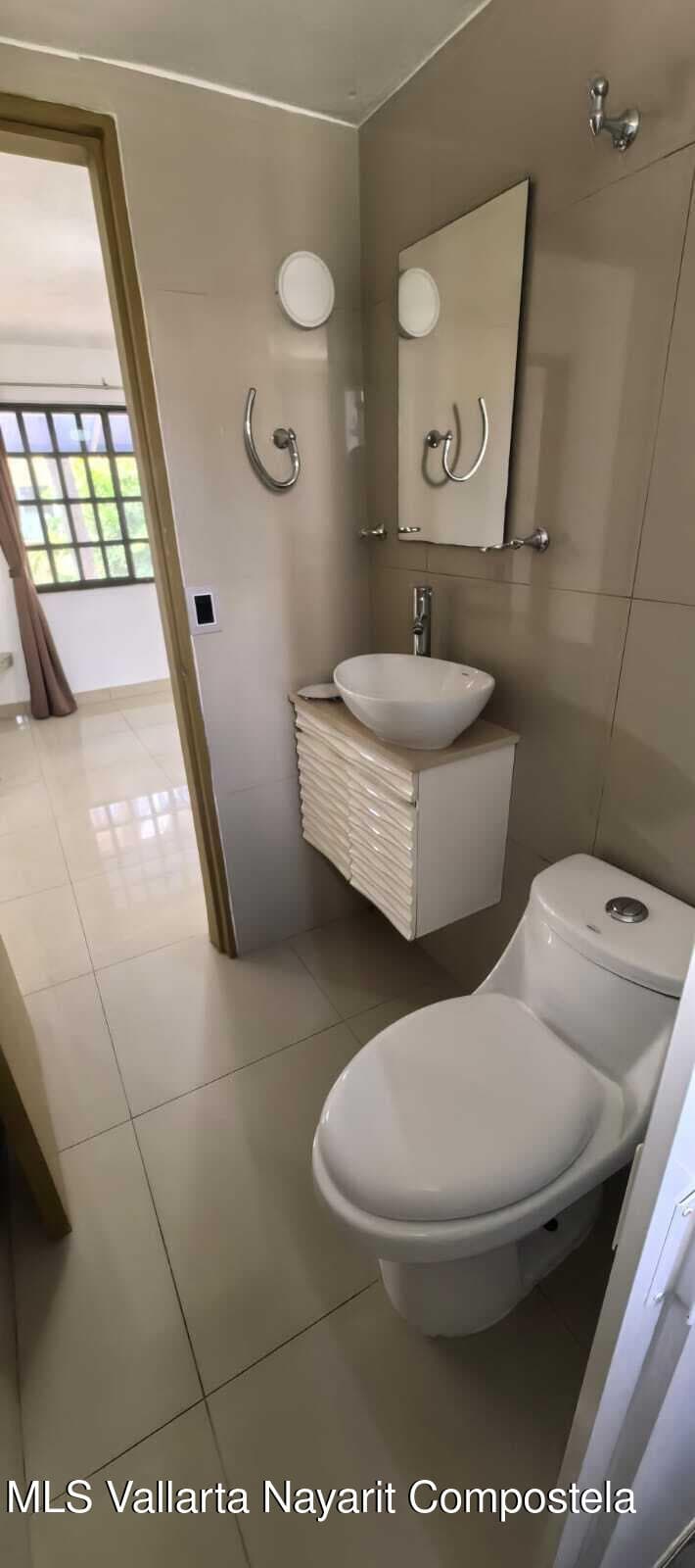 130 San Juan De Dios 10