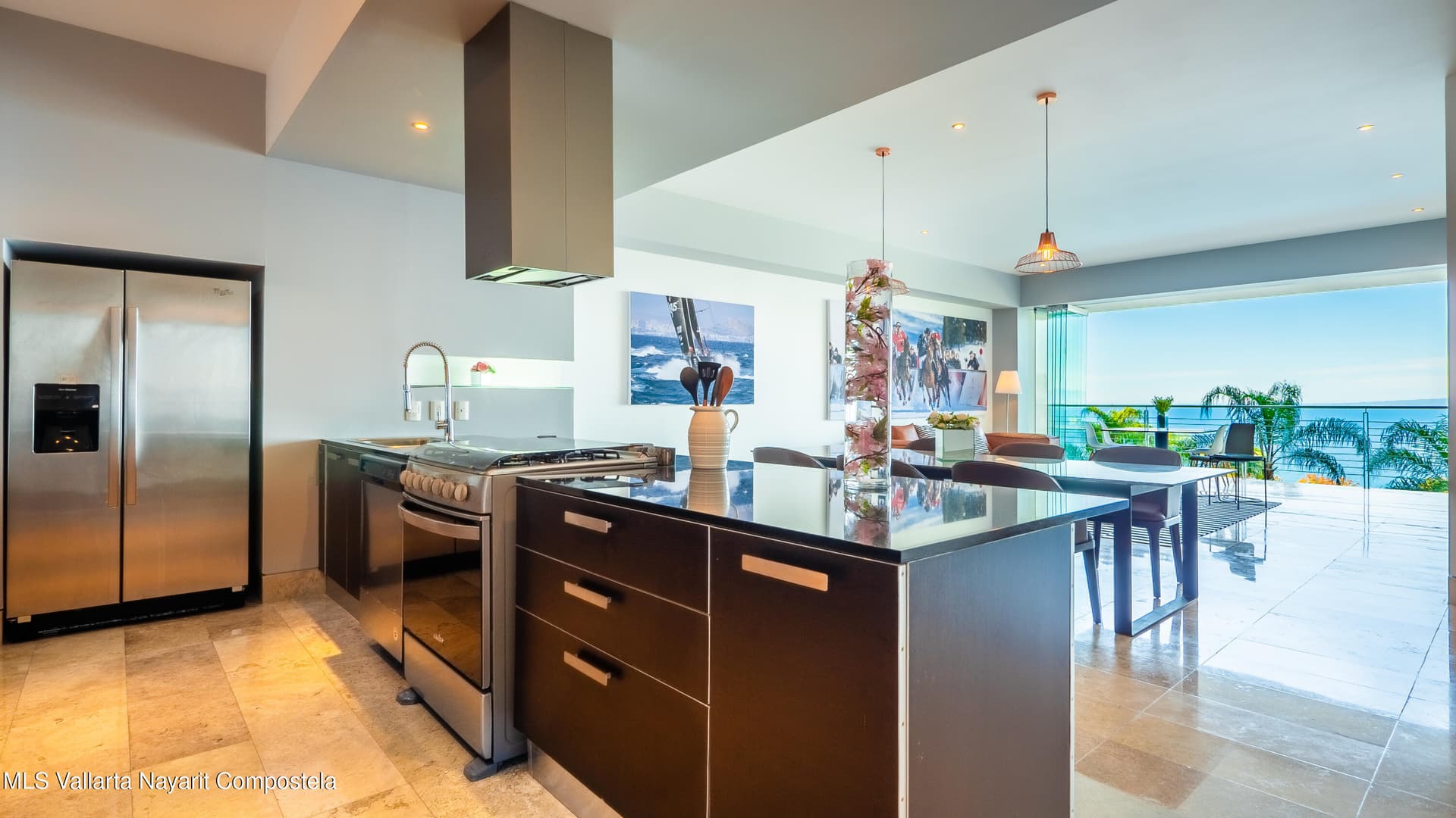 Paramount Bay 8