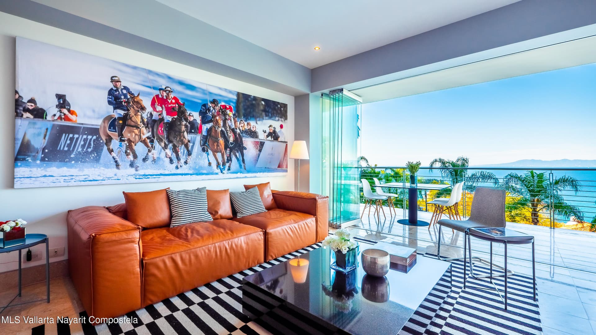 Paramount Bay 14