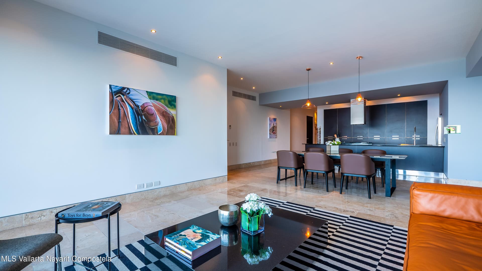 Paramount Bay 16