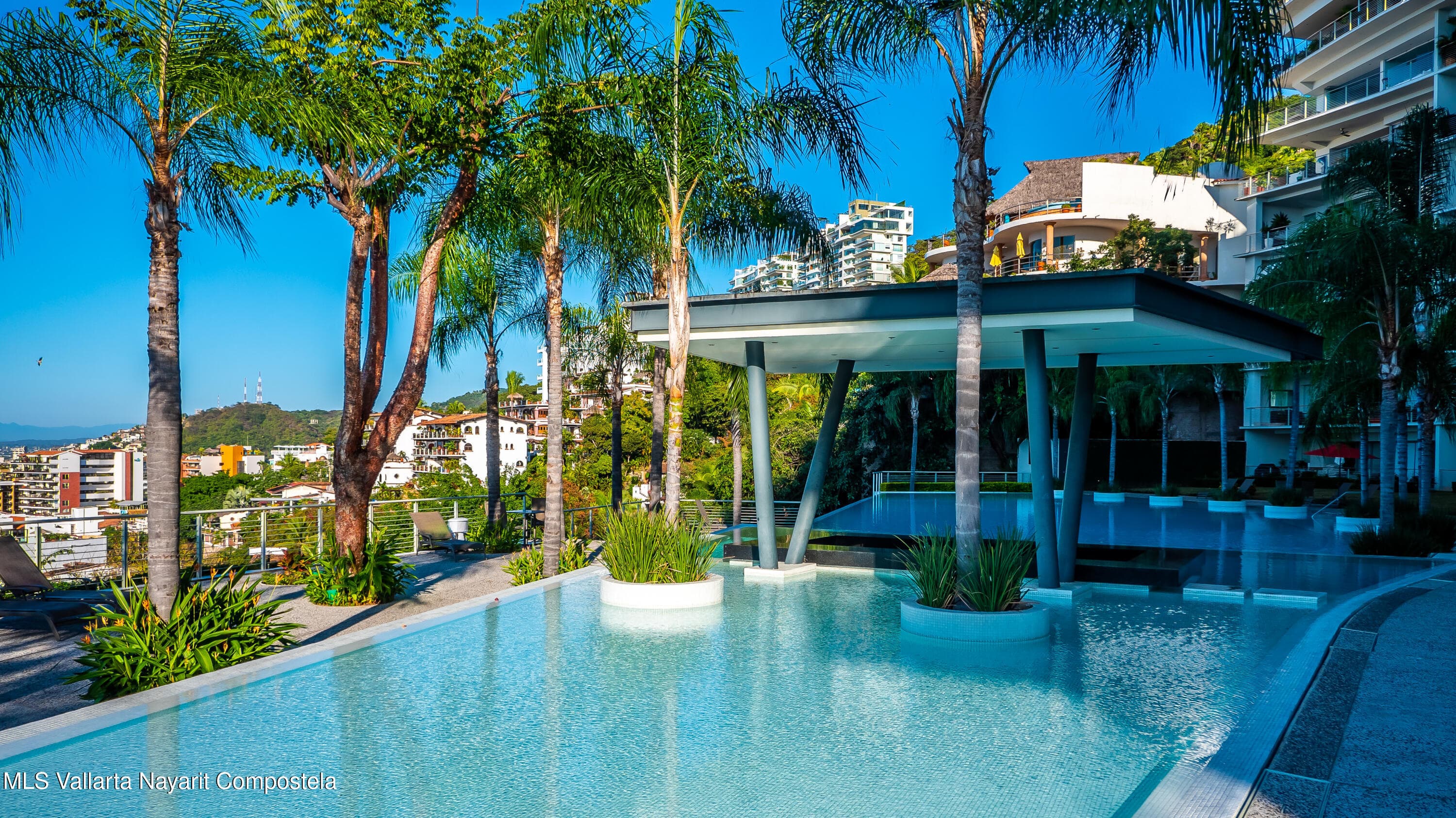 Paramount Bay 33