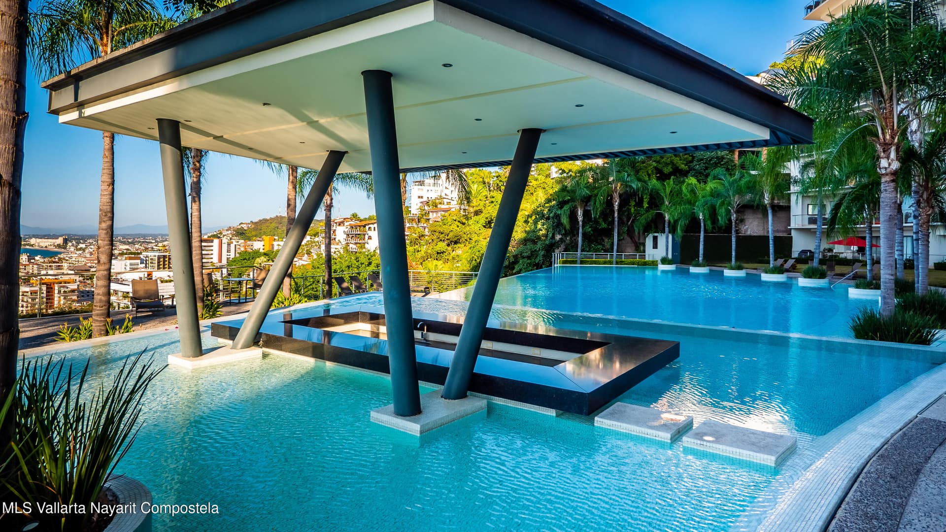 Paramount Bay 37