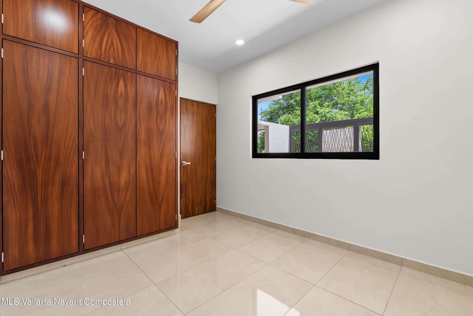 134 Valle de San Vicente 8