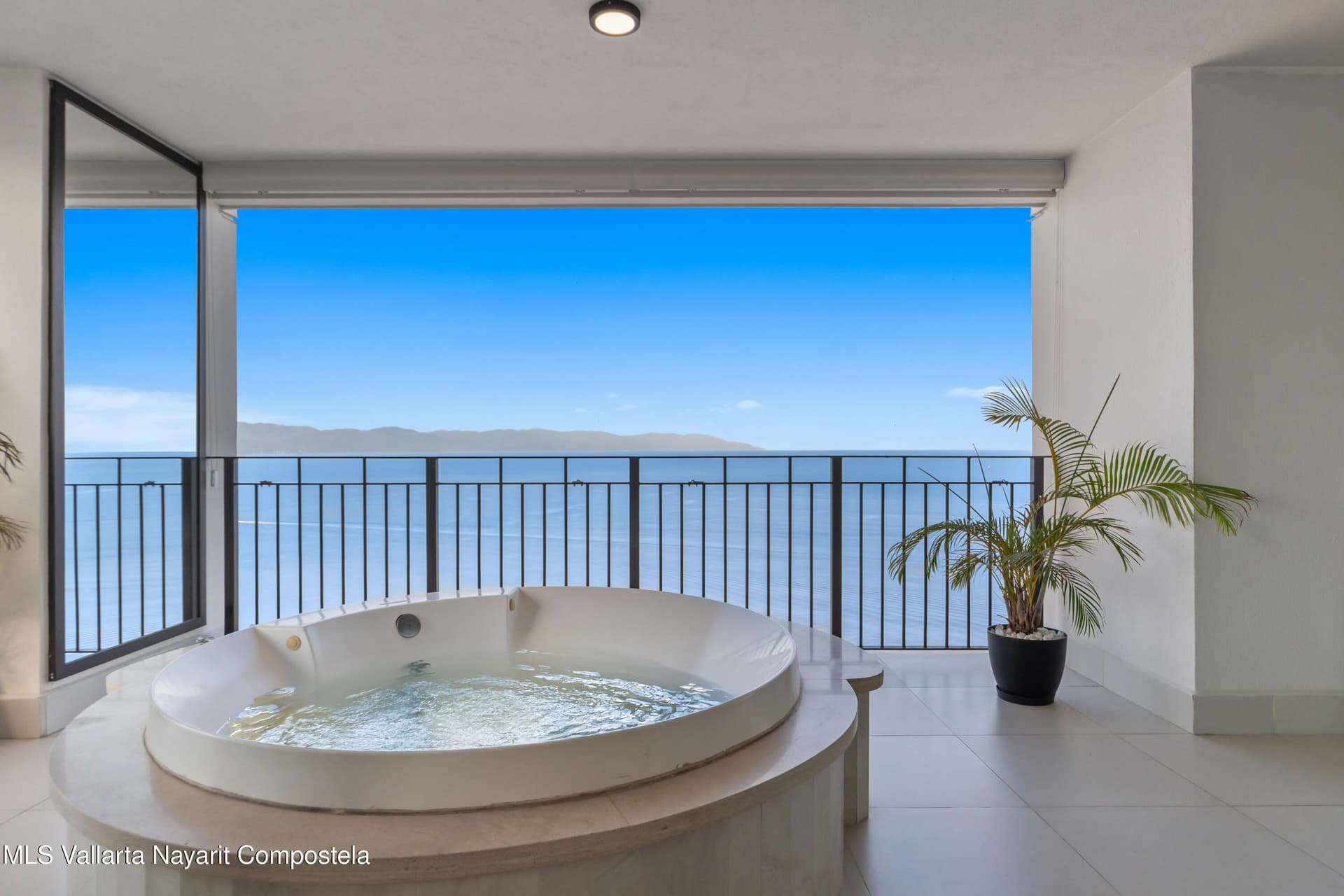 2477 Francisco Medina Ascencio Corner Residence 35