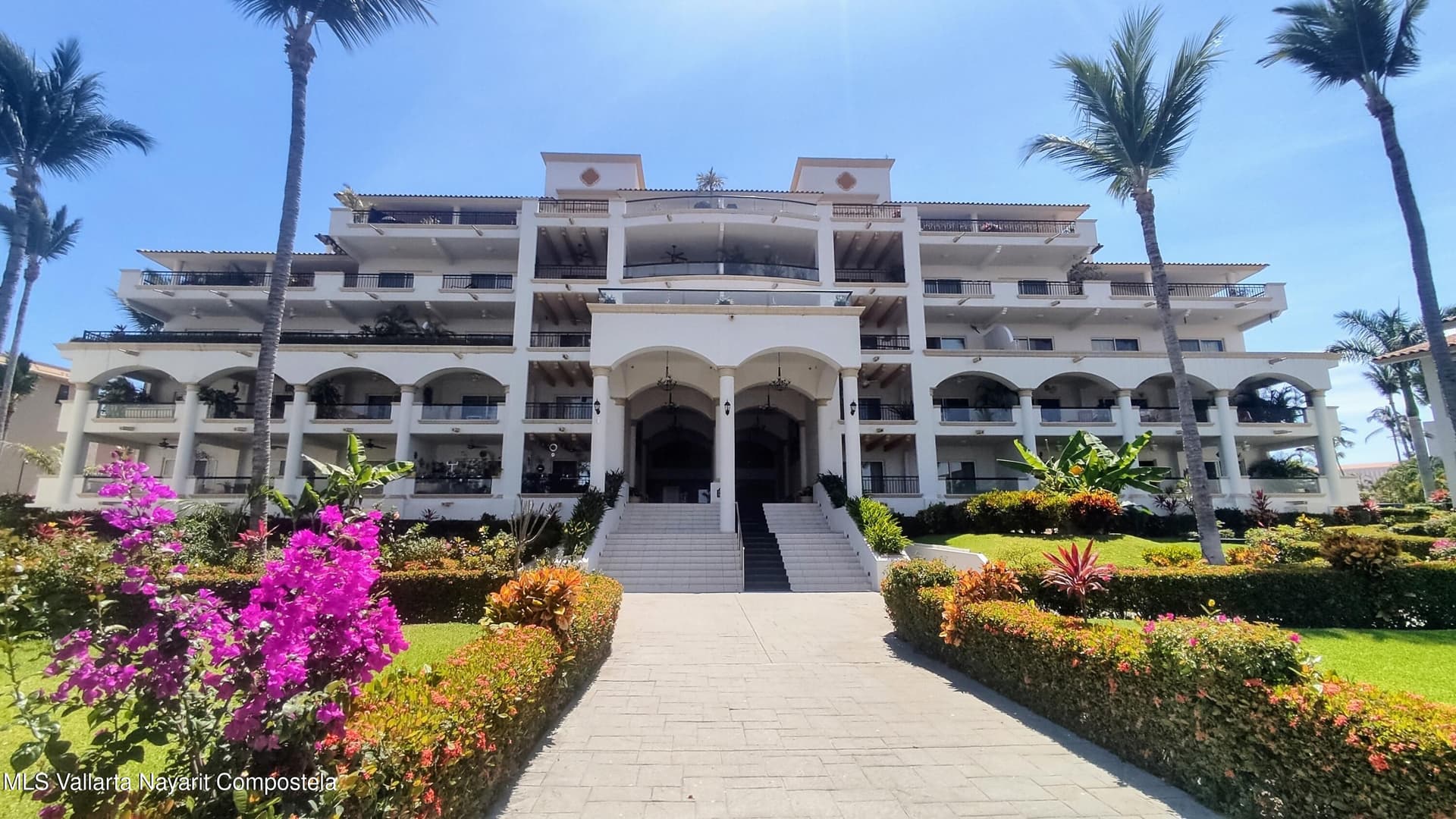 Grand Marina Villas 20