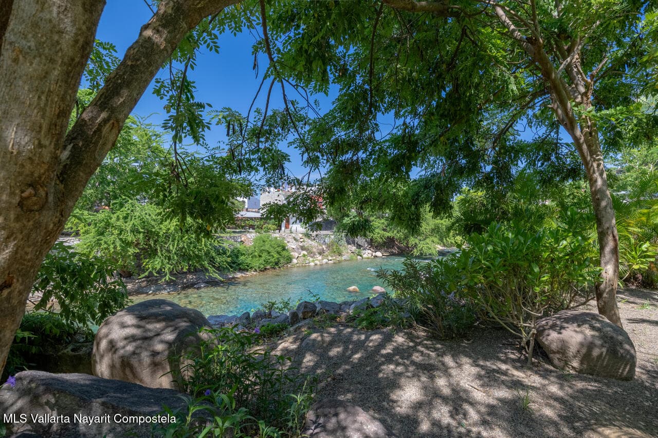 Oasis at Riviera Cuale 17