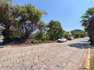 S/N Av. Palma Real S/N Fraccion D 7