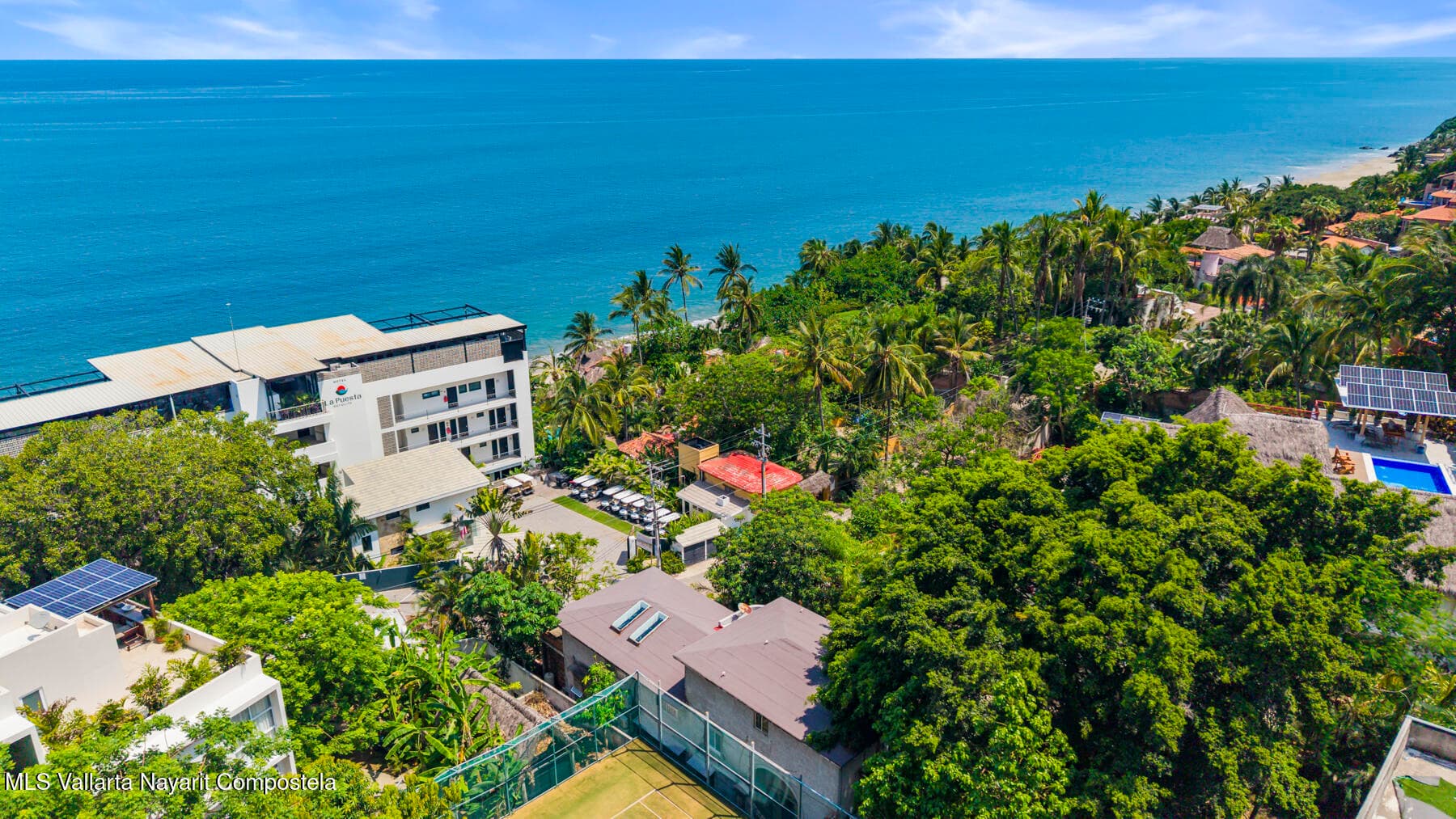 169 Av. del Palmar