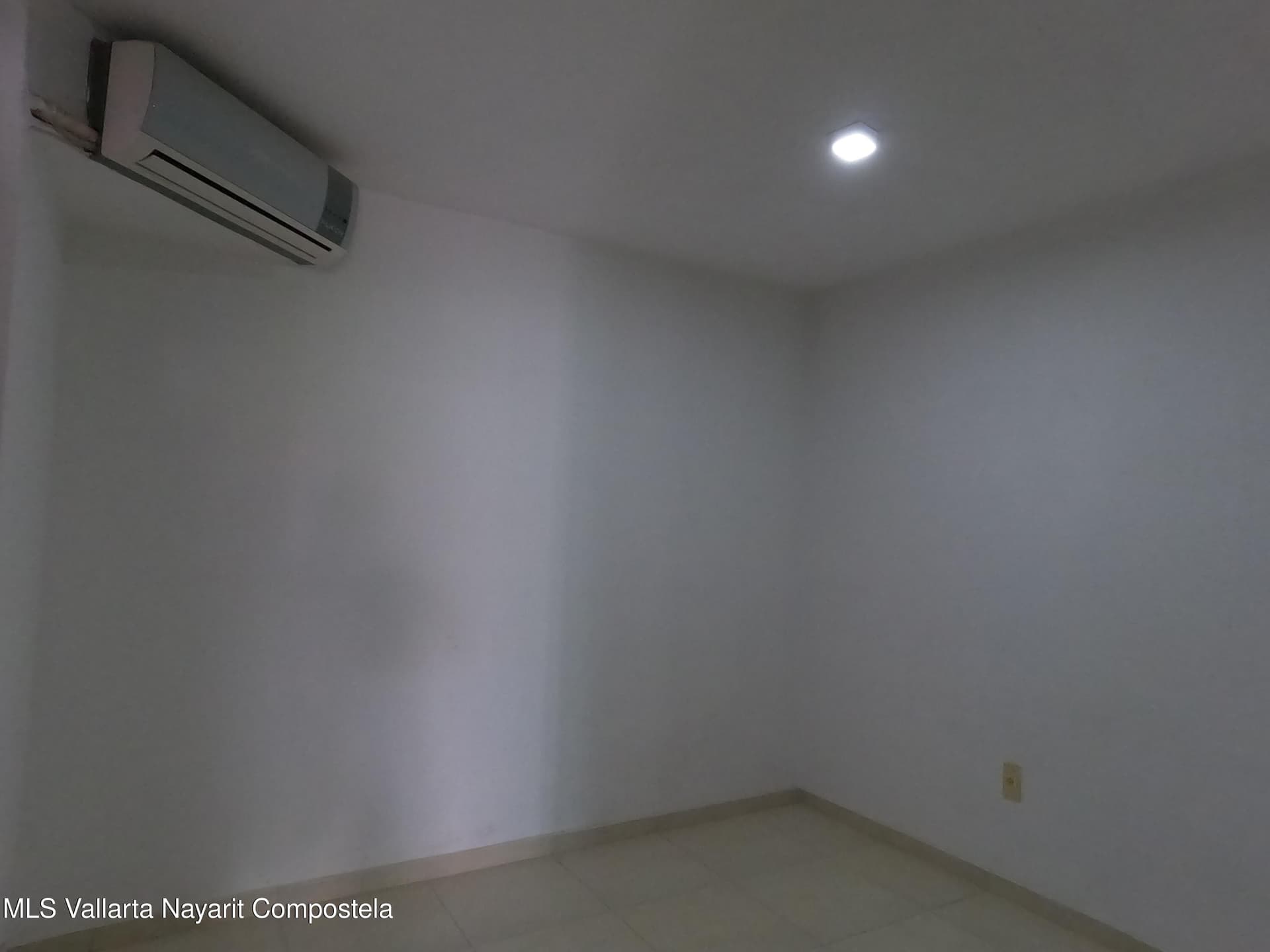 642 Fresno C. 22