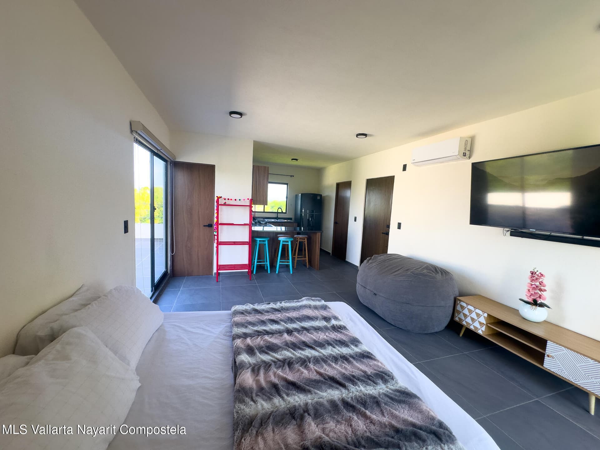 309 Paseo Foresta 6