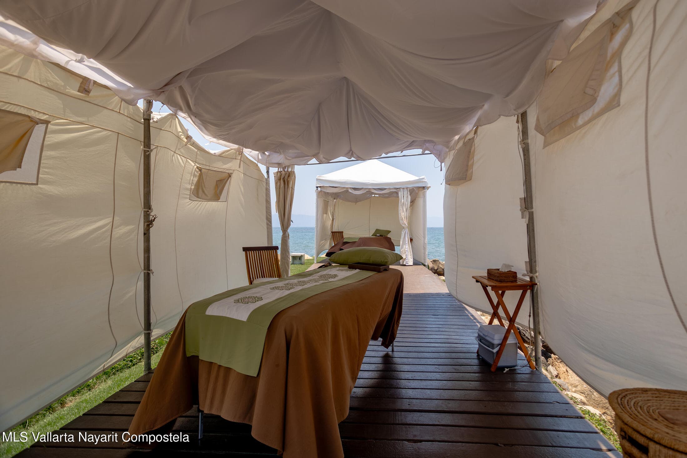 Velas Vallarta 32