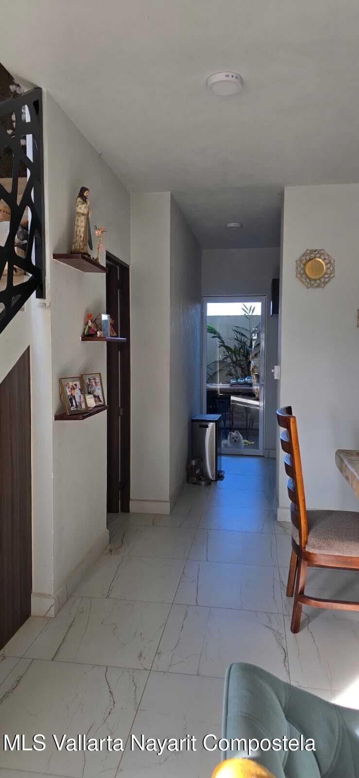 322 Calle Amura st. 18