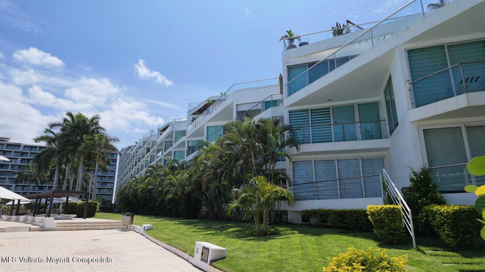 435 Av. Paseo de los Cocoteros 17