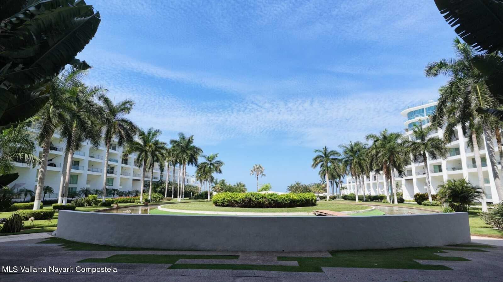 435 Av. Paseo de los Cocoteros 22