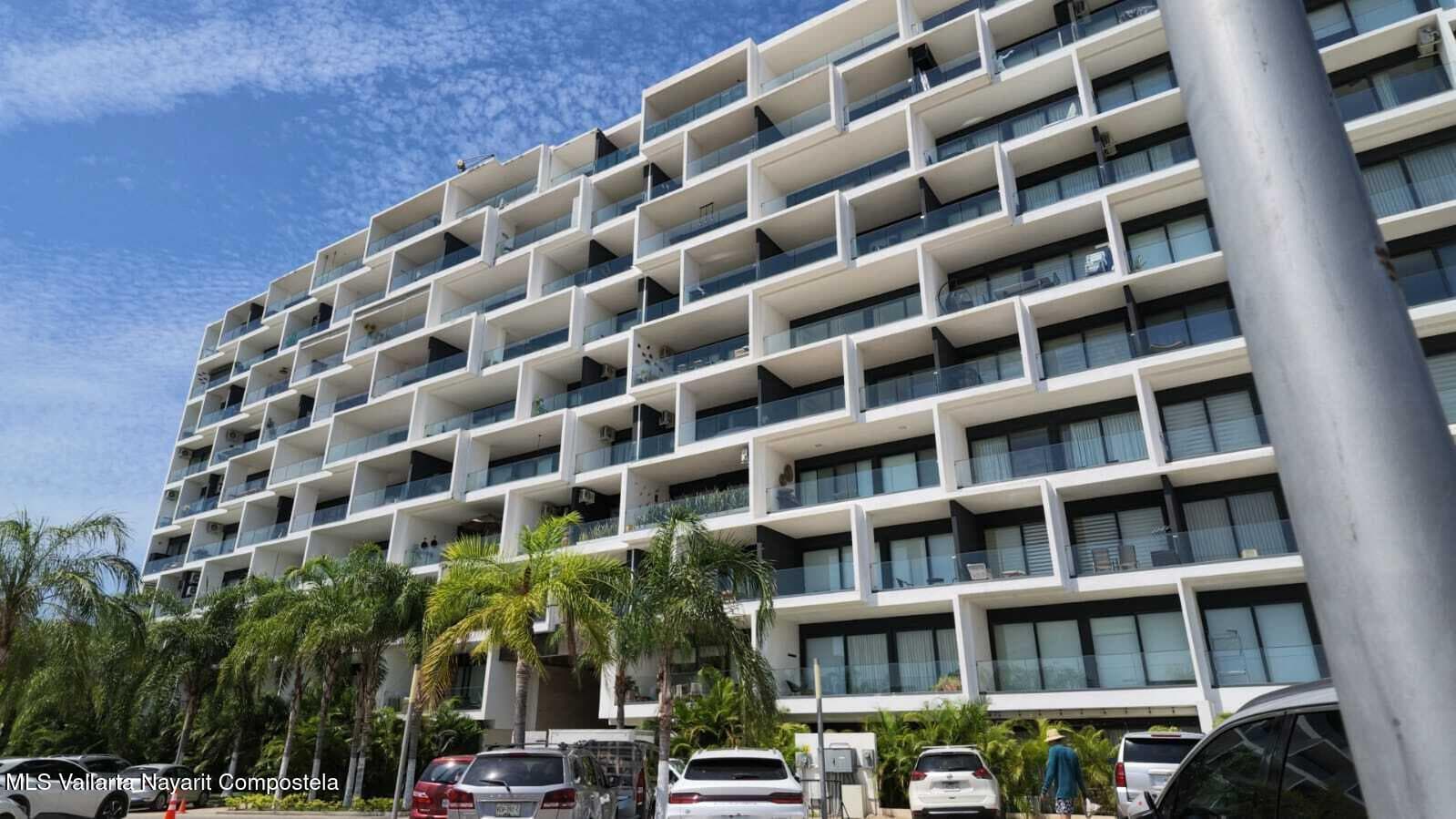 435 Av. Paseo de los Cocoteros 23