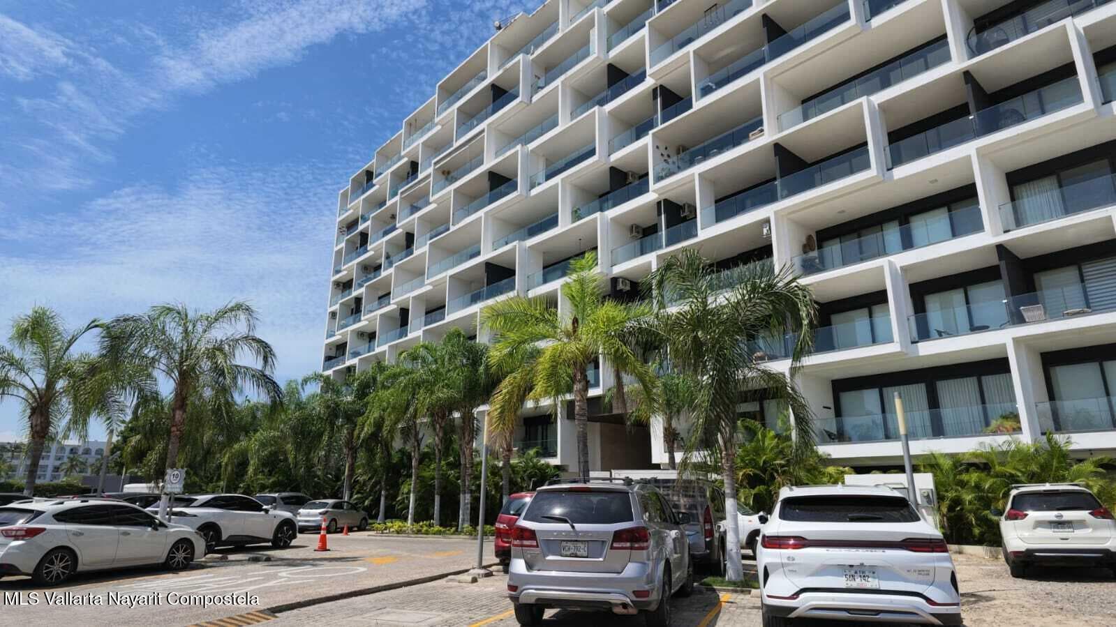 435 Av. Paseo de los Cocoteros 25